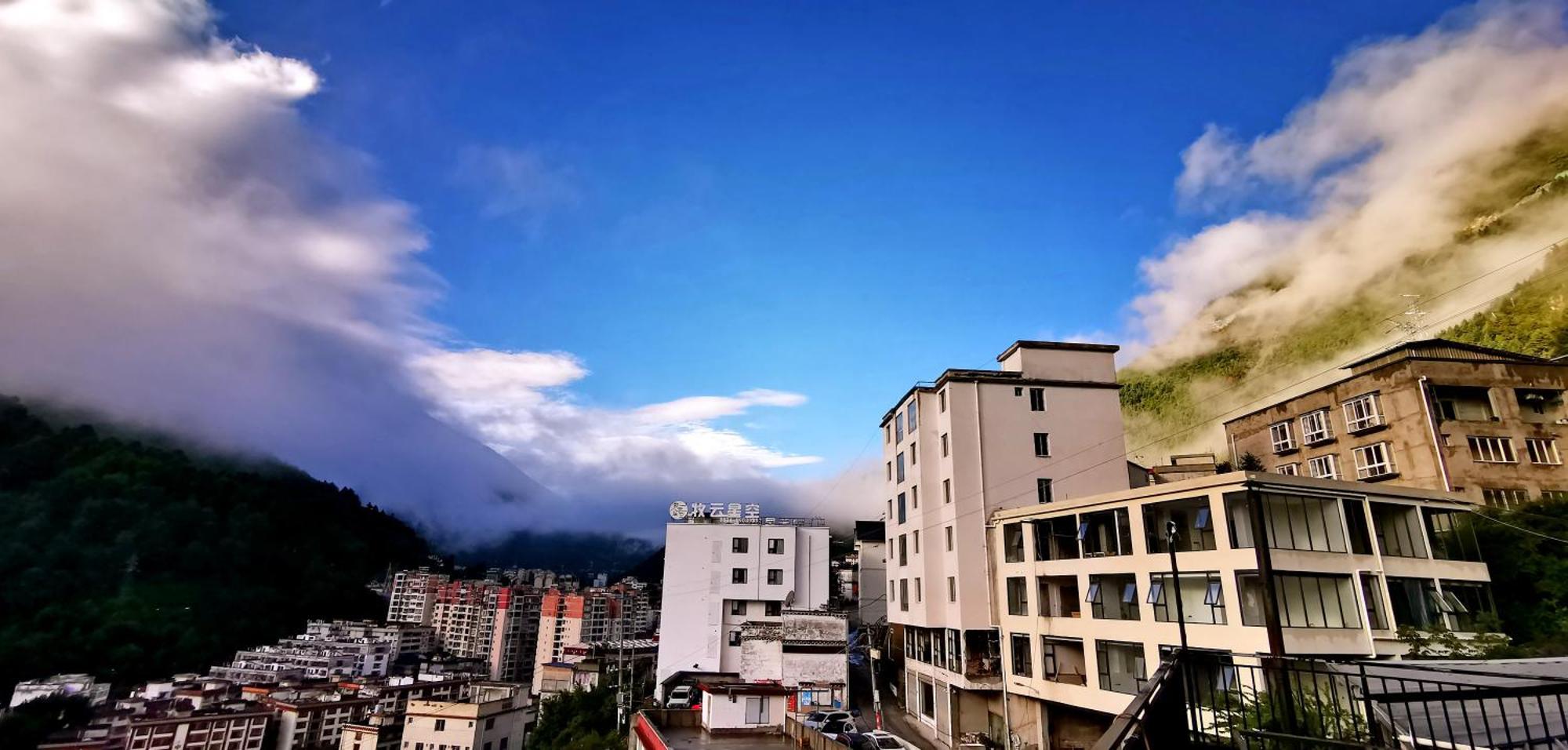 Kangding Guozhuang Nan Wu Hao Boutique Inn Exterior foto