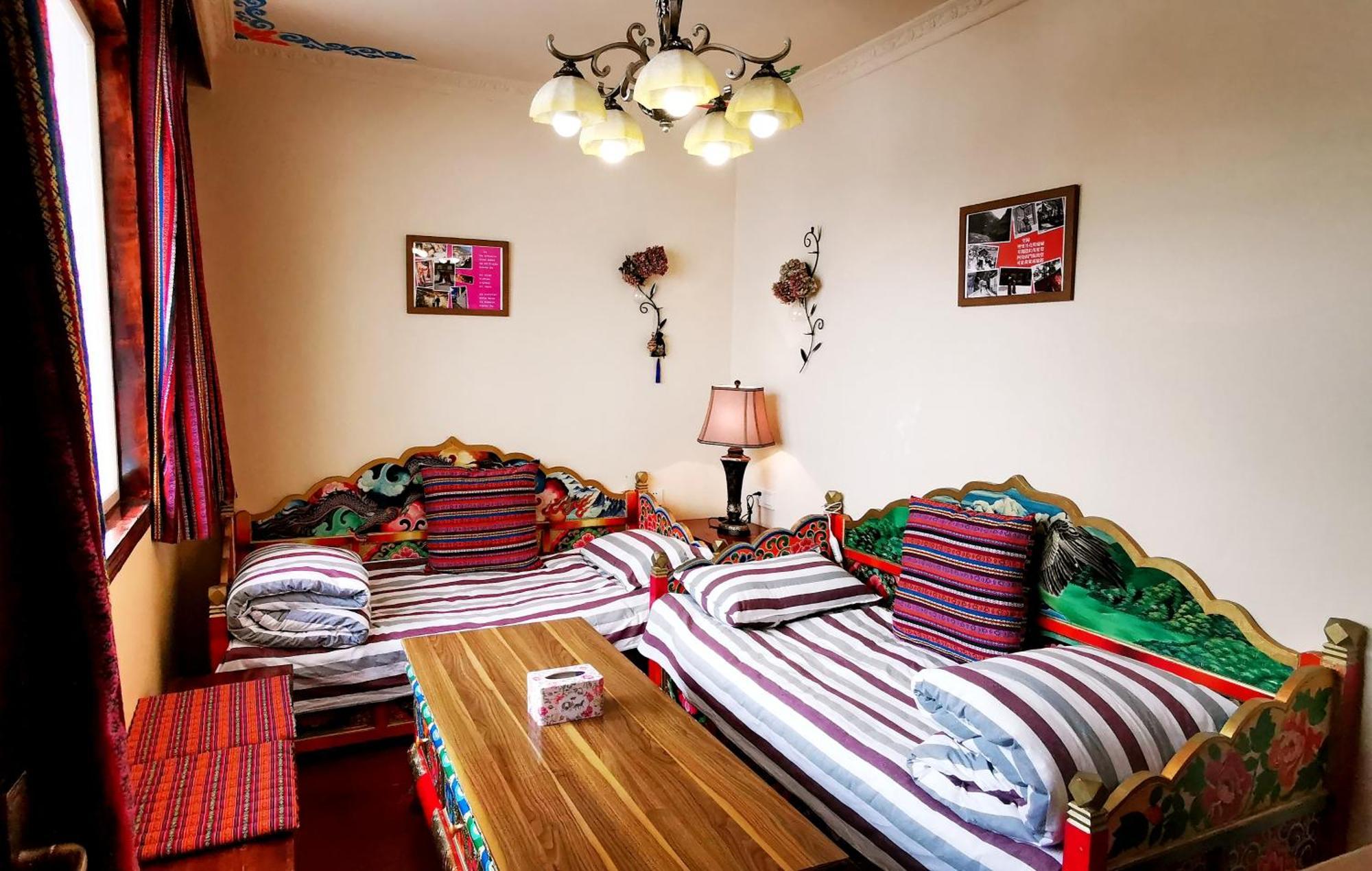 Kangding Guozhuang Nan Wu Hao Boutique Inn Exterior foto